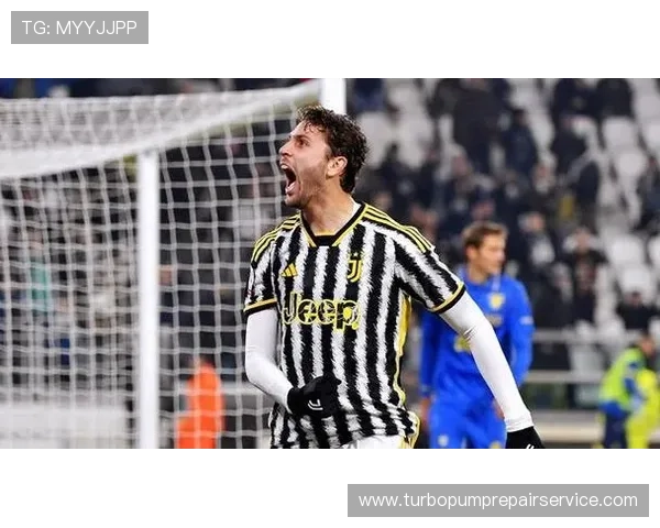 托马斯·穆勒本赛季状态回暖,进攻端表现稳健 托马斯·穆勒本赛季状态回暖,进攻端表现稳健